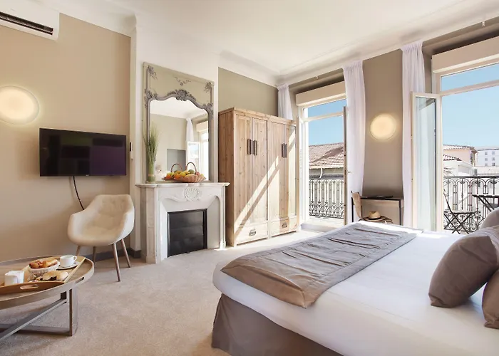 La Tosca Otel Cannes